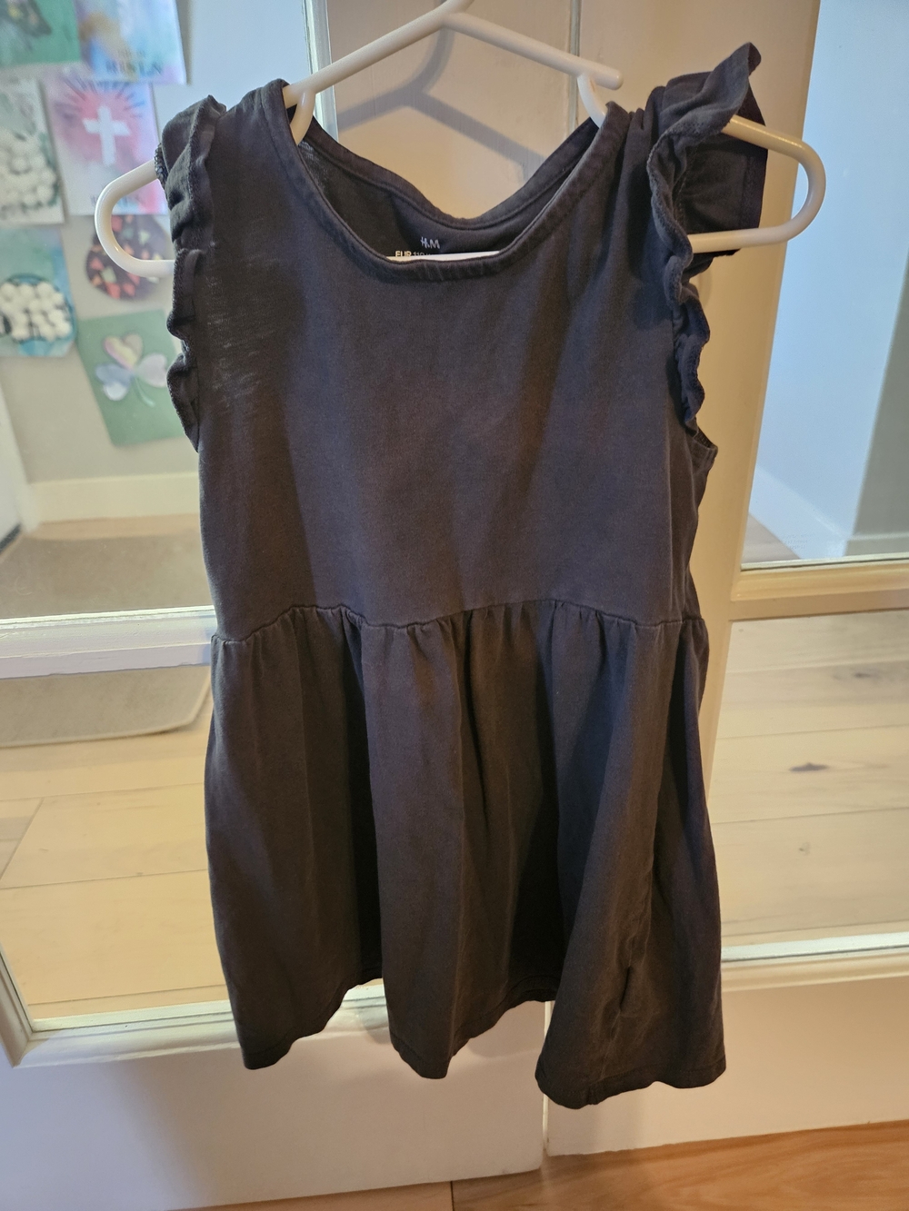 Bundle Of 16 Dresses Size 5T - Picture 15 of 16